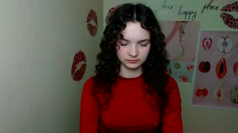 Susie online show from March 7, 7:49 pm