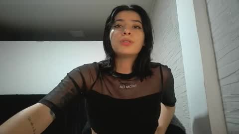 Mia-foster online show from December 16, 10:26 pm