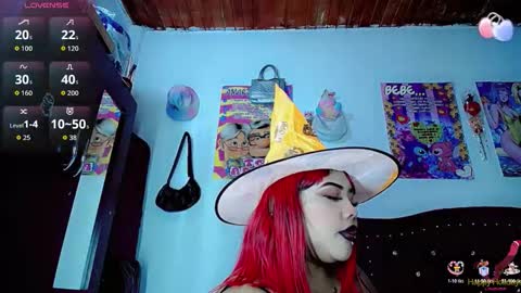 Snapshot of _mia_hot_1 chatting on October 22, 7:19 pm _mia_hot_1 online show from October 22, 7:19 pm