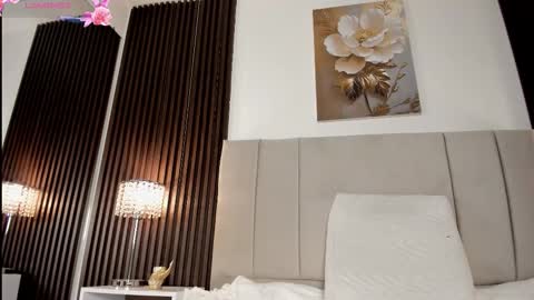 _mila_dyva online show from March 15, 5:15 pm