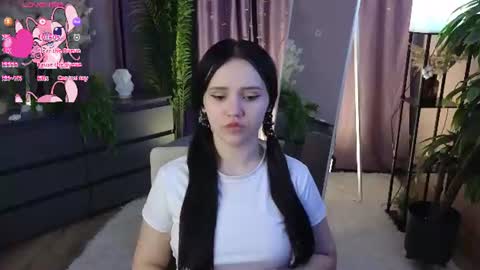 _millii_ online show from June 27, 12:06 pm