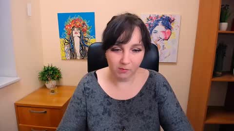 Snapshot of _miranda_sun chatting on March 6, 12:09 pm Miranda online show from March 6, 12:09 pm