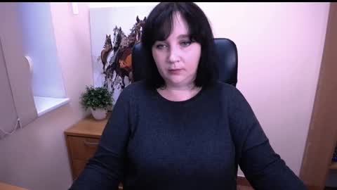 Snapshot of _miranda_sun chatting on October 7, 7:24 am Miranda online show from October 7, 7:24 am