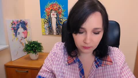 Snapshot of _miranda_sun chatting on February 7, 10:40 am Miranda online show from February 7, 10:40 am