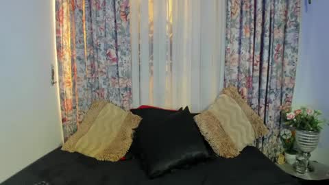 Snapshot of _mizuki chatting on December 30, 2:30 pm mizuki  online show from December 30, 2:30 pm