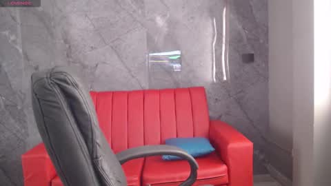 Snapshot of _monserratee chatting on October 21, 12:31 pm Monserrate online show from October 21, 12:31 pm