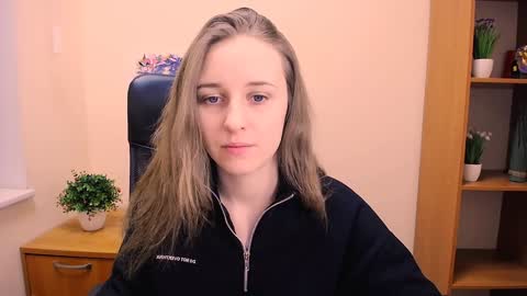 Snapshot of _nicole_new chatting on January 19, 12:17 pm Nica online show from January 19, 12:17 pm