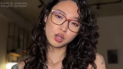 Mikayla online show from February 9, 10:12 pm