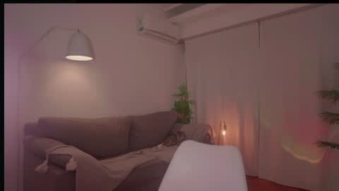 Eva online show from August 5, 10:05 pm