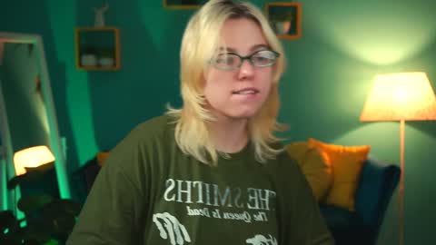 Snapshot of _rockstone_ chatting on February 3, 8:02 am Rock stone online show from February 3, 8:02 am