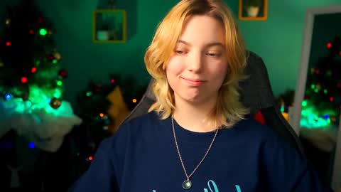 Snapshot of _rockstone_ chatting on December 16, 3:32 pm Rock stone online show from December 16, 3:32 pm