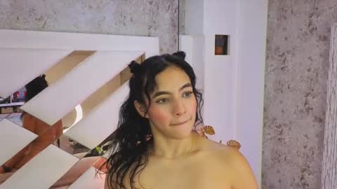 Sara online show from October 2, 9:09 pm