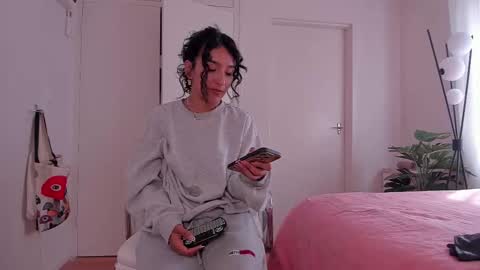 Snapshot of _sandy_s_ chatting on February 14, 11:53 pm Sandyy online show from February 14, 11:53 pm