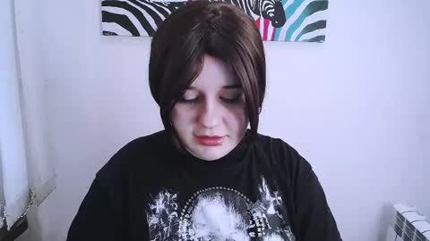 Mina online show from April 17, 7:32 am