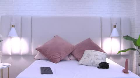 _victoria_gb online show from November 5, 8:58 pm