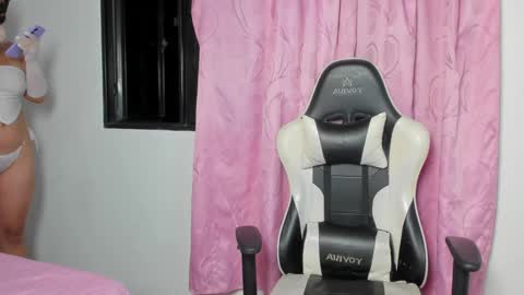 Snapshot of _wanndaa_ chatting on September 13, 5:48 am wanda online show from September 13, 5:48 am