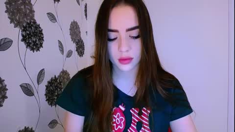 Alisa online show from December 4, 1:35 pm