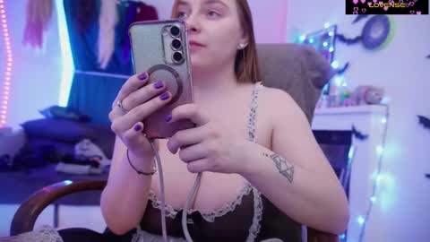 Polly online show from March 12, 3:48 pm