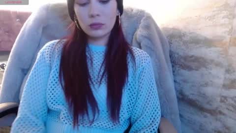 Yuyi online show from May 2, 2:48 am