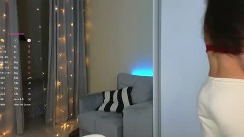 Mila and Jess online show from December 23, 5:06 am