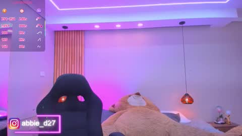 Abbie Edmond  online show from December 23, 3:54 am