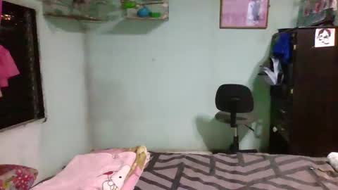 Abby online show from December 6, 11:35 pm