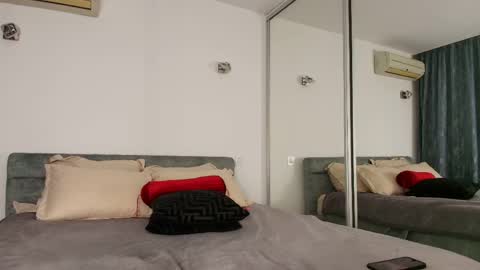 Mermaid online show from April 3, 11:14 pm