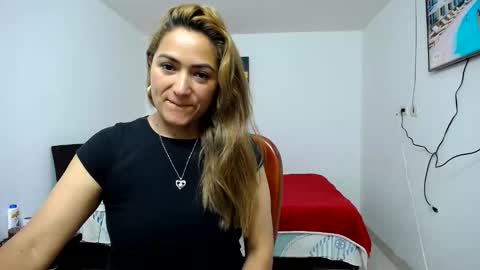 ximena online show from November 6, 1:28 pm