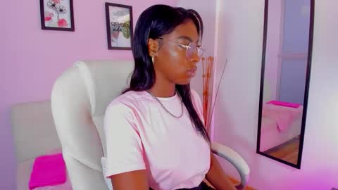 Abigail online show from March 26, 11:34 am