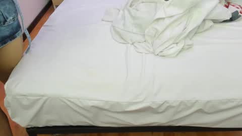 Miss Abril  online show from February 27, 11:31 am