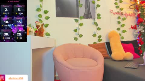 Abril  online show from December 15, 4:07 am