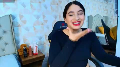 ada_elowen online show from October 17, 10:35 pm