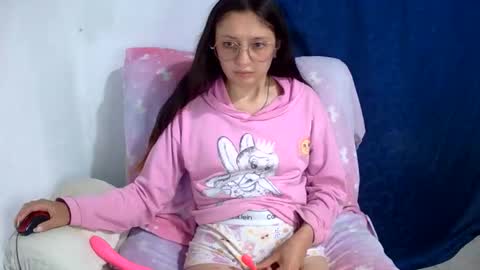 Ada online show from April 1, 2:01 am