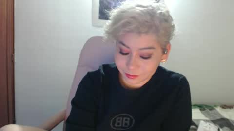 adan_romanoff online show from November 4, 6:07 am