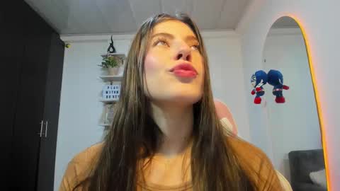 Adela Parker  online show from October 29, 7:49 pm