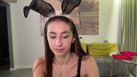 Stella online show from February 26, 7:46 pm