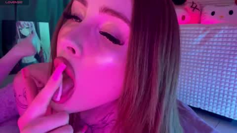 Adele online show from February 3, 10:45 pm