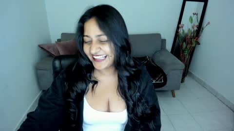 Carolina online show from April 9, 10:42 am