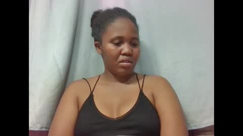 adelealy online show from November 10, 10:32 am