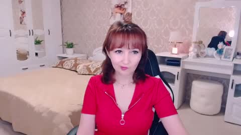 AdeleMoran online show from January 18, 6:43 pm