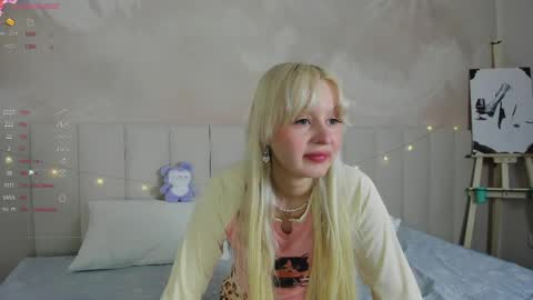 adelesilvy online show from March 27, 2:24 am