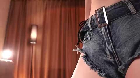 Adelheid online show from March 4, 7:59 am