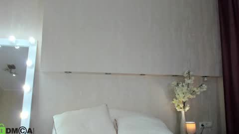 Adelina bliss online show from May 31, 12:11 pm