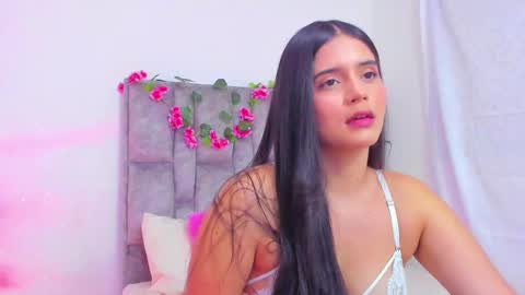   online show from January 7, 11:14 pm