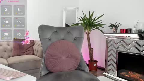 Adona online show from February 24, 6:47 am