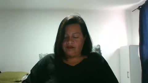 adrianagogo18 online show from October 25, 8:59 pm