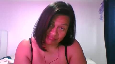Snapshot of adrianagogo18 chatting on October 20, 10:24 pm adrianagogo18 online show from October 20, 10:24 pm