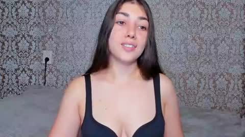 Adriana online show from June 18, 6:46 pm