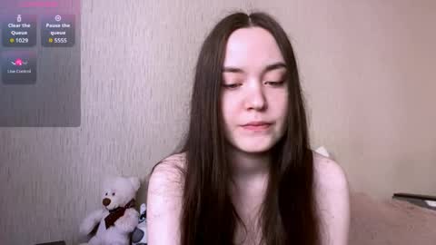 Arielle online show from April 23, 3:47 am