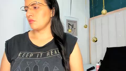 Africa  online show from December 3, 2:25 am